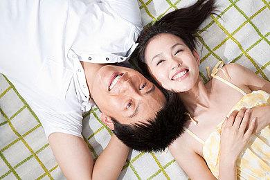 《暗黑4》强大宣传 梅根·福克斯性感出镜